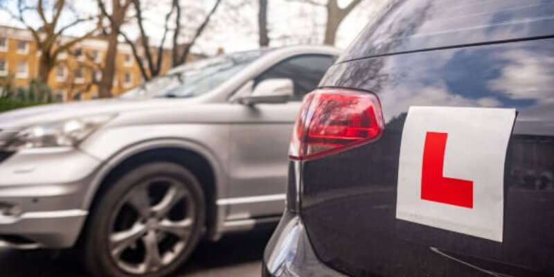 L-Plate on rear of a parked car
